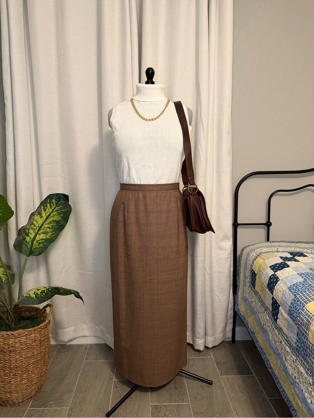Vtg 90s White Cotton Sleeveless Turtleneck Sweater Vest | 262 1/2 Made in USA XL
